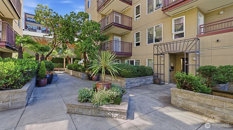 3rd image of 1711 E Olive Way #215