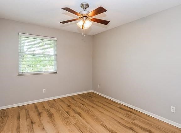 3rd image of 6218 Robinson St APT 3