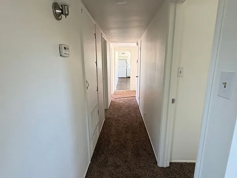 1312 S Dollner St — Photo 10