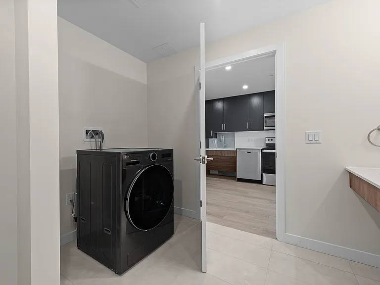 22 Dawson St — Photo 12