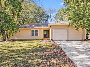 7700 Park Vista Cir, Charlotte, NC 28226