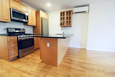 Rented by New York Realty Minimax Inc