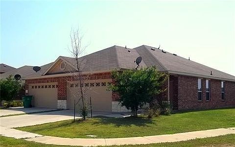 1st image of 345 Schirra Ct