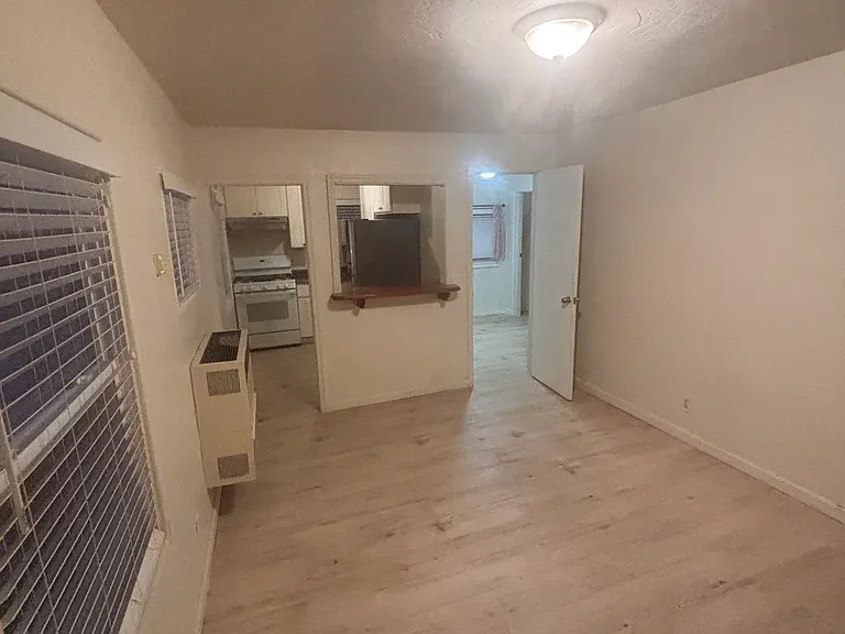 317 Ocean St #2 — Photo 2