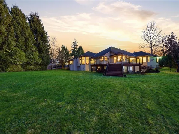16533 26th Ave, Surrey, BC V3Z 9W9