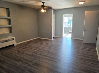 101 W Willow, South Bend, IN 46637
