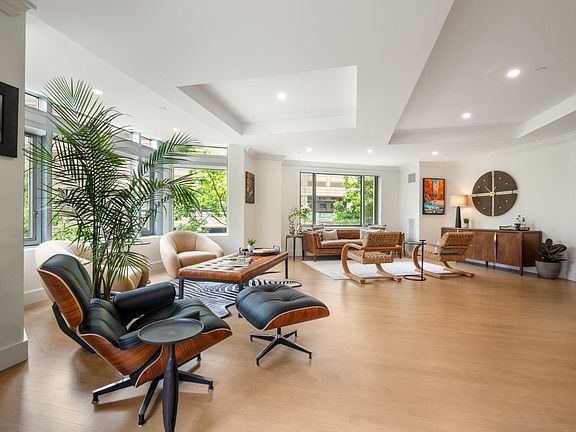 5th image of 1 Huntington Ave APT 204