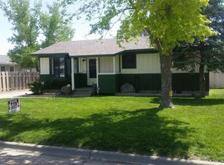 409 Laura Ln, Holcomb, KS 67851