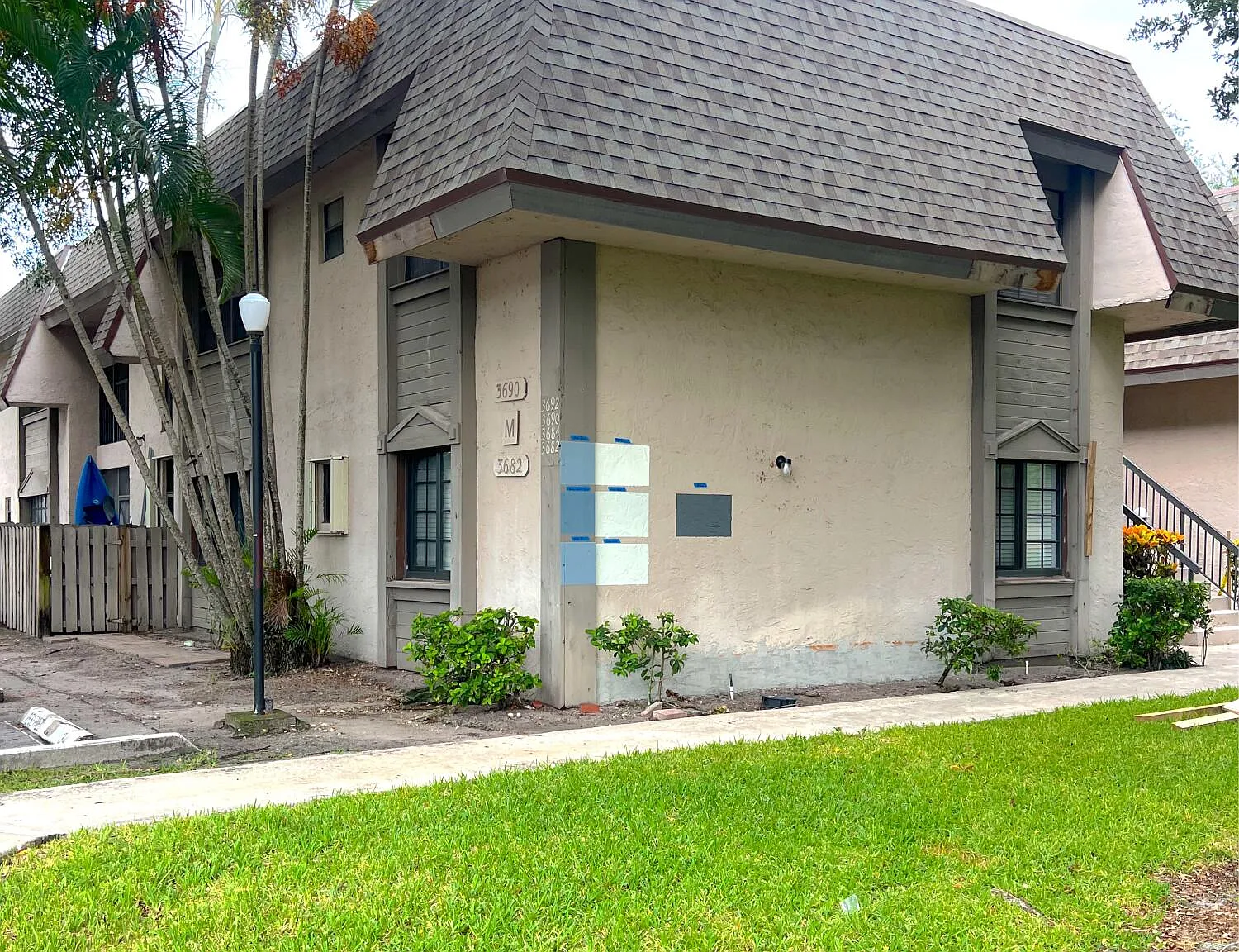 3 bed, 2.0 bath, 1195 sqft, $2,400 — Photo 1