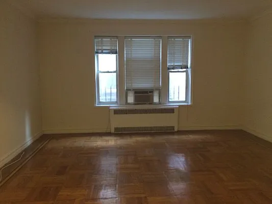 Rented by Contact Realty | media 10