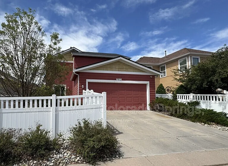 7812 Tango Ln — Photo 2
