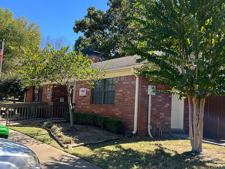 CM Properties of Fort Smith, LLC dba Oakwood Gardens — Photo 19
