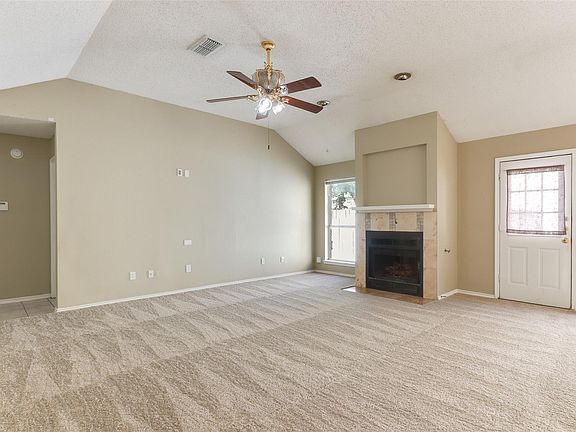 5th image of 4504 Sojourner St