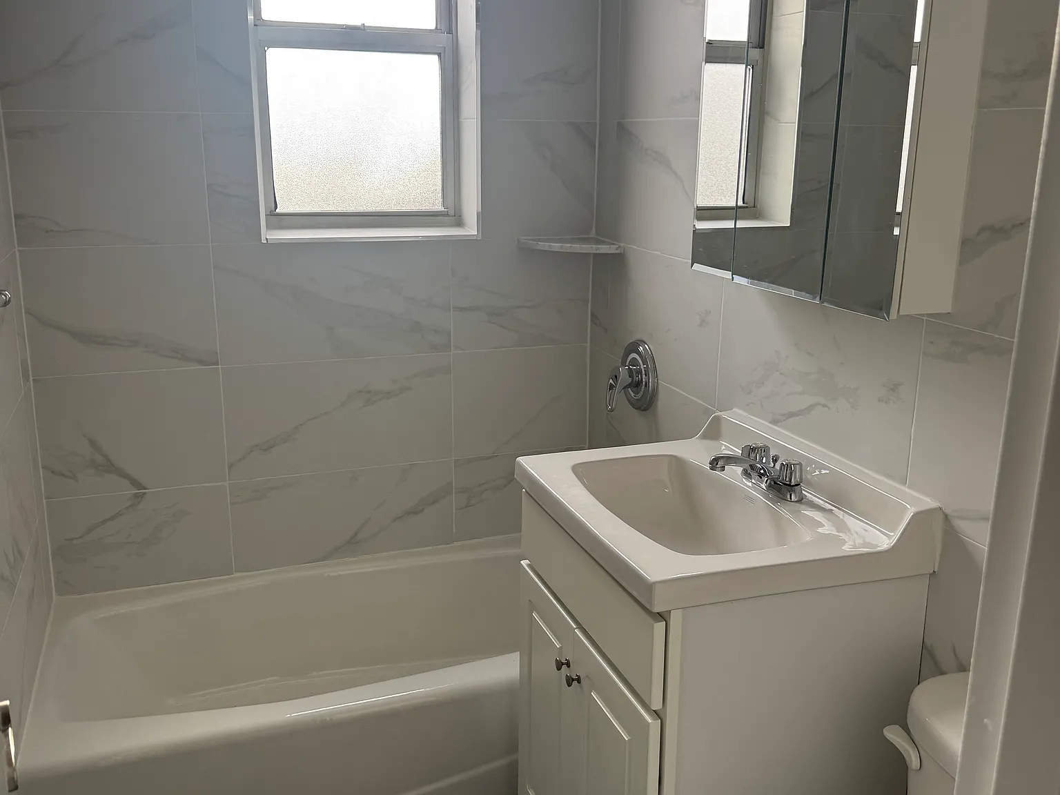 2070 20th Ln — Photo 2
