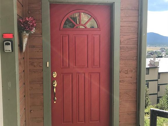 4th image of 904 Wapiti Dr #4A