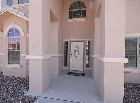 2nd image of 12704 Tierra Lily Ct