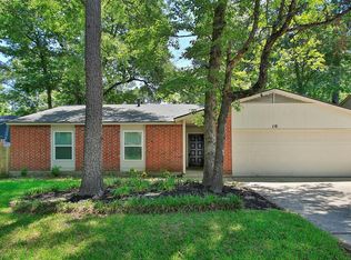 10 Still Glen Ct, Spring, TX 77381