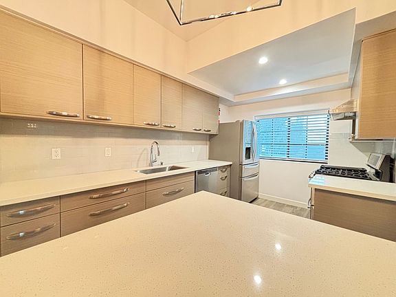 4th image of 2375 Presado Dr Unit A