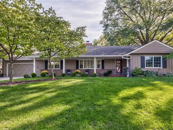 6519 Rainbow Ave, Mission Hills, KS 66208