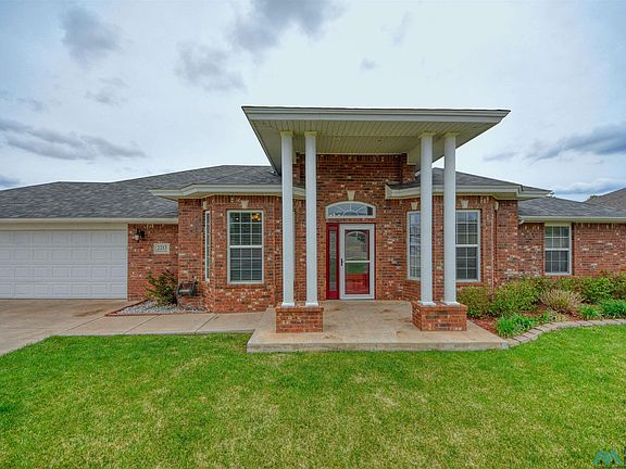 5th image of 2213 Raintree Blvd