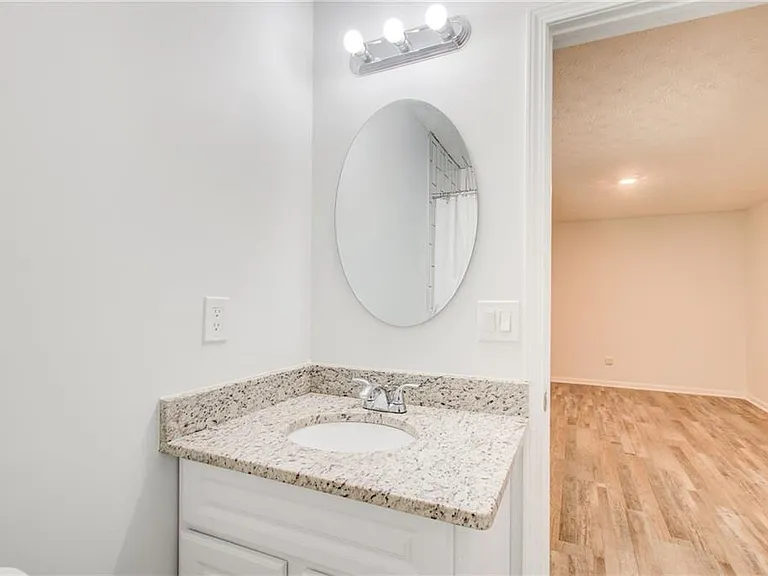 2470 Stonegate Dr NW — Photo 9