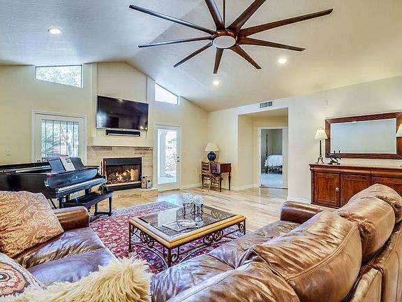2nd image of 8850 E San Rafael Dr
