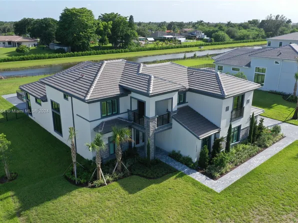 14920 Millstone Ranches Dr, Davie, FL 33331