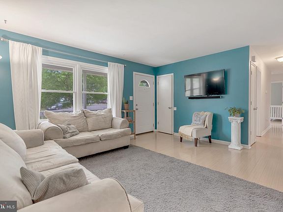 3rd image of 11225 Trisler Dr