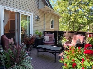 103 Christie St, Leonia, NJ 07605