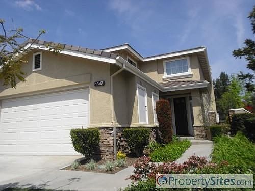 1st image of 1347 Canterbury Ln