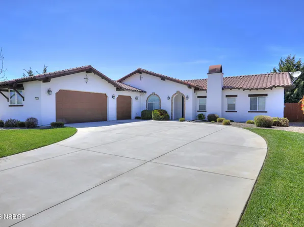 585 Oak Ridge Rd, Solvang, CA 93463