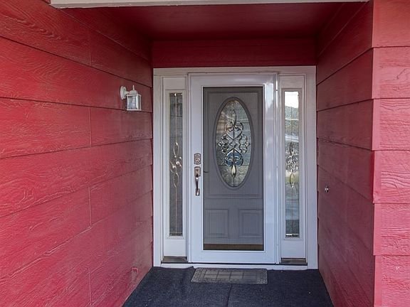 4th image of 2301 Autumn Ln