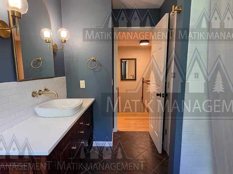 1420 Ridge Cliff Ln NE — Photo 40