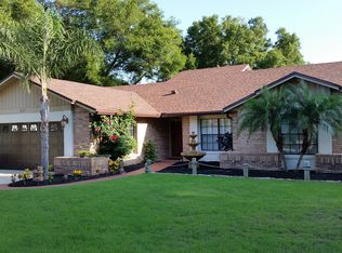 2257 Lake Francis Dr, Apopka, FL 32712