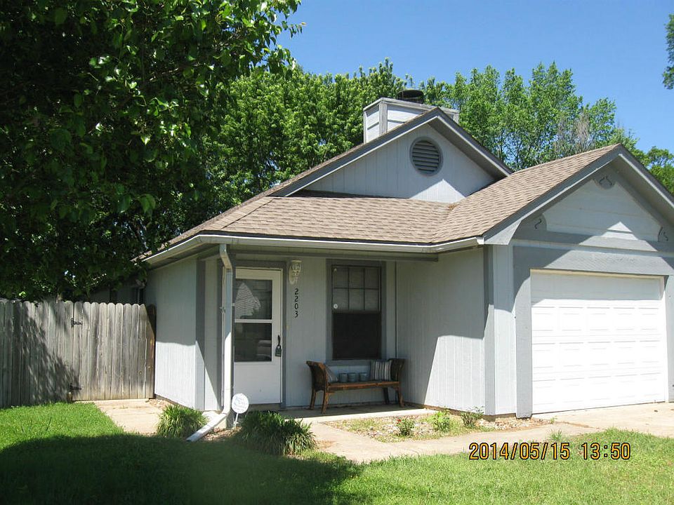 1st image of 2203 S Hartford Cv
