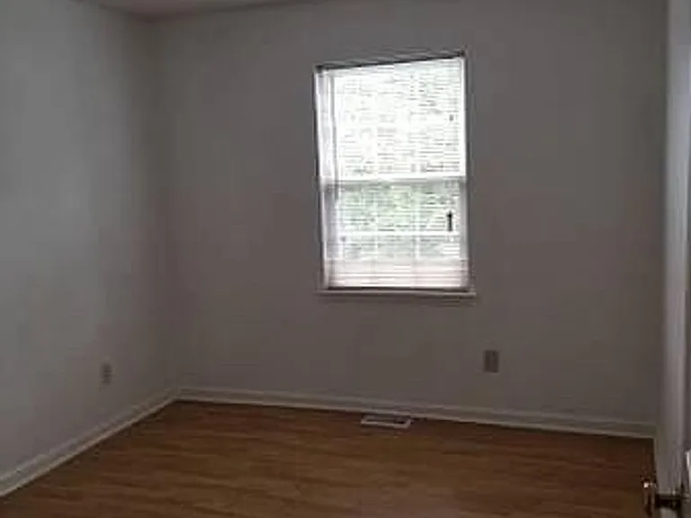 7308 Renyard Ct — Photo 4
