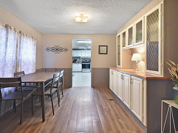 5th image of 14182 Lebeau Rd