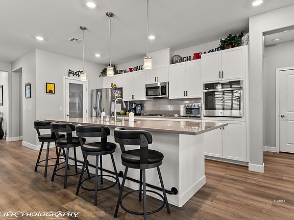 2nd image of 1359 Catalina Rdg