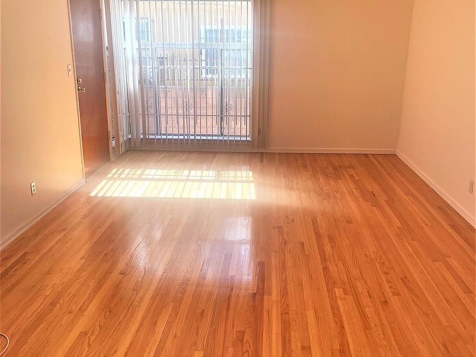 1st image of 1253 N Mansfield Ave APT 4