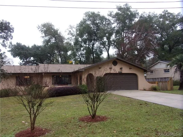 6715 E Red Robin Ln, Inverness, FL 34452