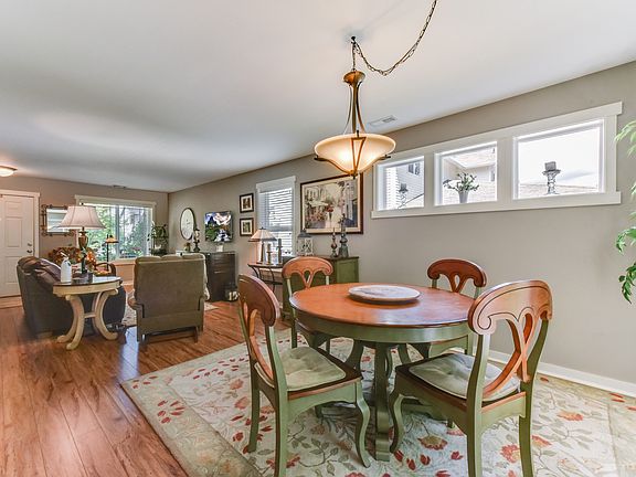 5th image of 11232 241st Ln NE