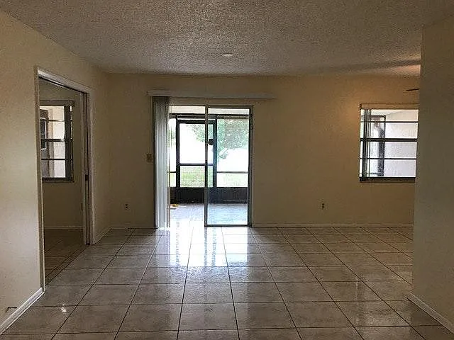 2522 Rio Pinar Lakes Blvd — Photo 5