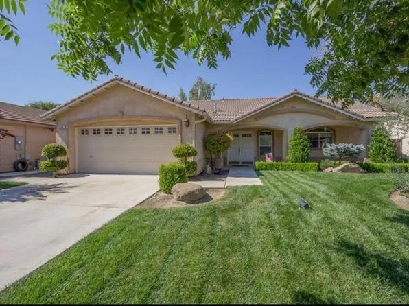 3335 Westgate Dr, Madera, CA 93637