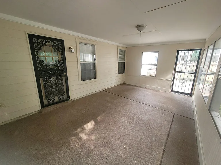 Enclosed patio