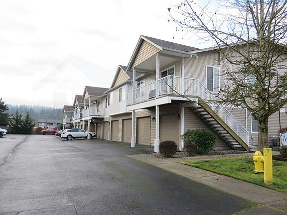 2nd image of 1002 9th Ave SE APT H204