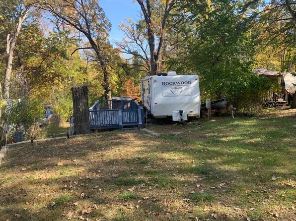 26/167 Woodhaven Dr E, Sublette, IL 61367