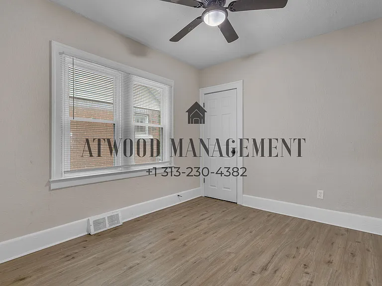 13979 Cherrylawn St — Photo 7