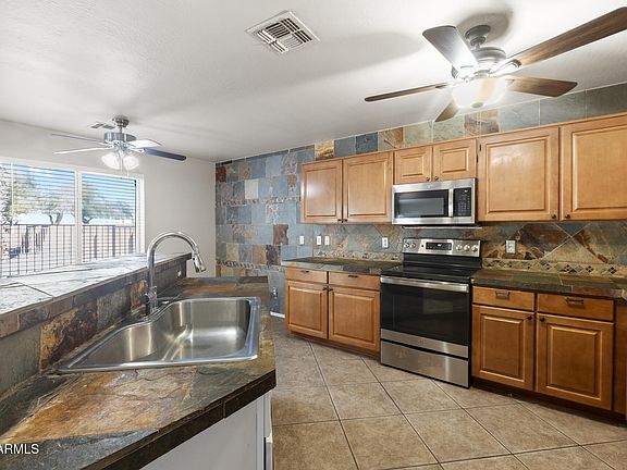 2nd image of 1498 E ROSEBUD Drive