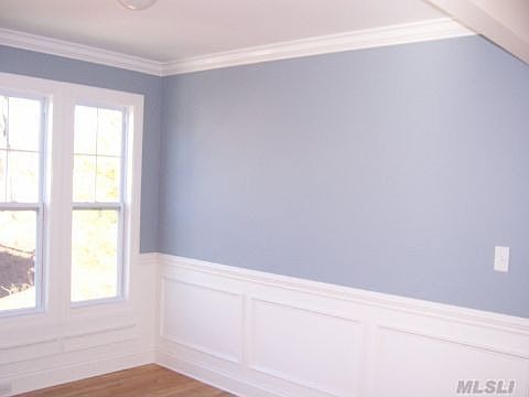 5th image of 107 Franklin Ave