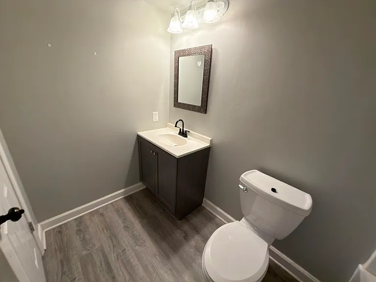 625 N Elmwood Dr #3 — Photo 9